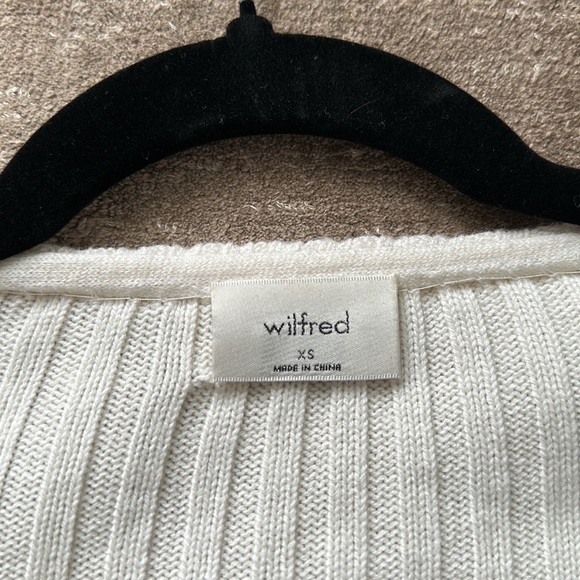 Gorgeous Artizia Pearl Cardigan - Picture 4 of 6